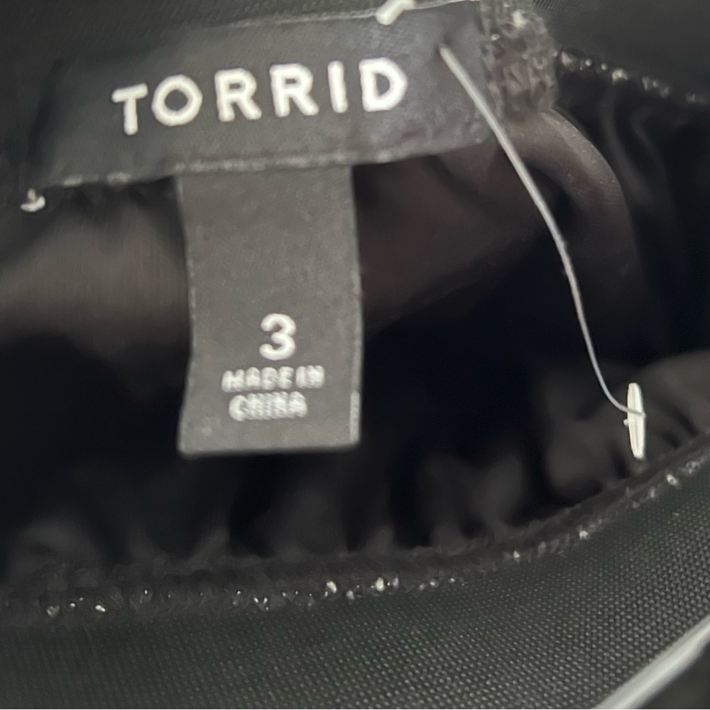 Torrid Size 3 Black Mesh Skater Skirt - Picture 12 of 12